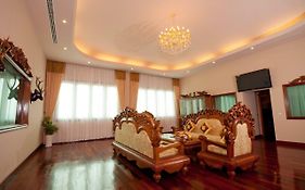 Bayon Era Hotel