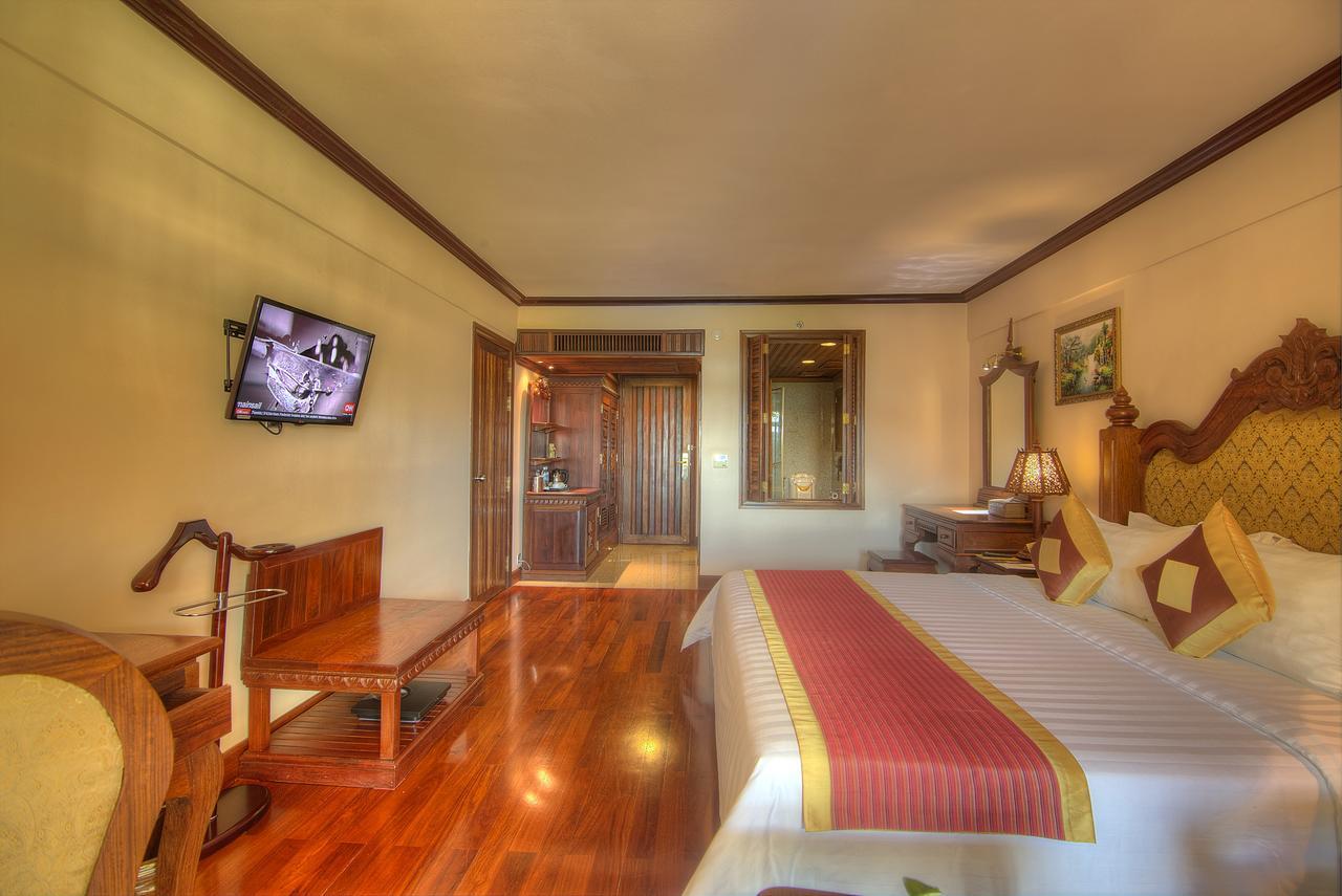 Bayon Era Hotel Siem Reap Exterior foto