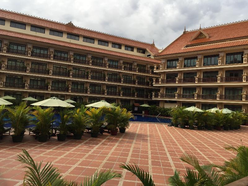 Bayon Era Hotel Siem Reap Exterior foto