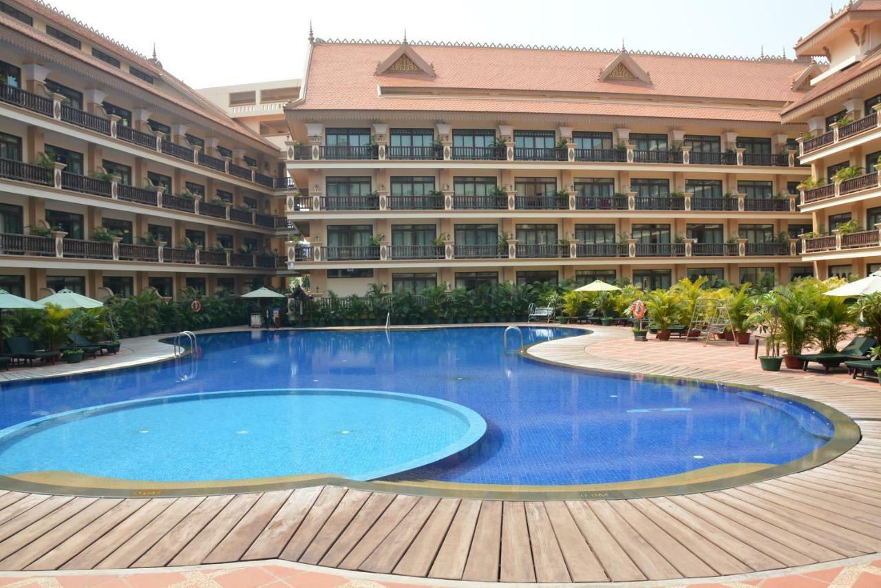 Bayon Era Hotel Siem Reap Exterior foto